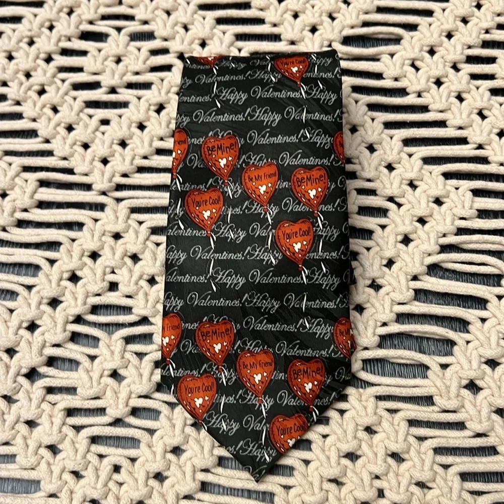 Keith Daniels Hand Made Polyester Tie-58”